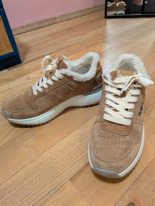 Маратонки на Pepe Jeans