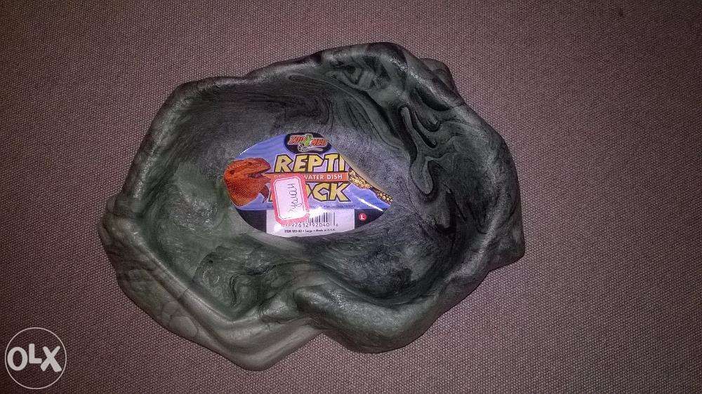 Поилка в террариум