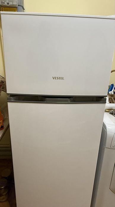 Холодильник Vestel продается