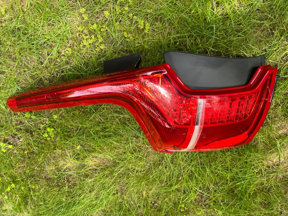 Ляв стоп за Volvo XC90