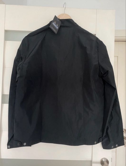 Geaca international M