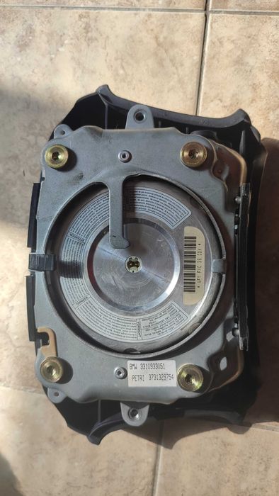 Еърбег за волан свален от БМВ е36 Airbag за волан BMW e36