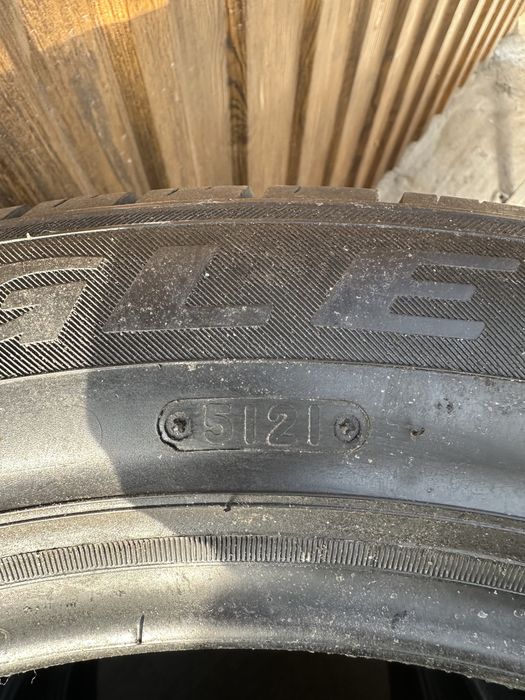 Продам шины комплект