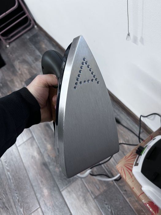 Stație de călcat nouă nefolosita