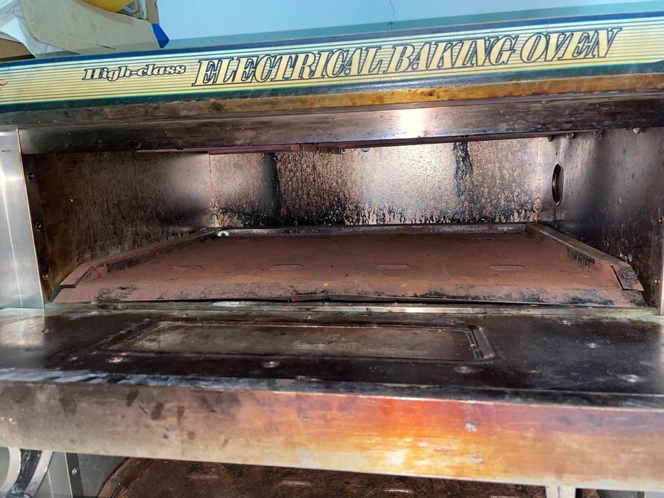 Печь большая двухдверная