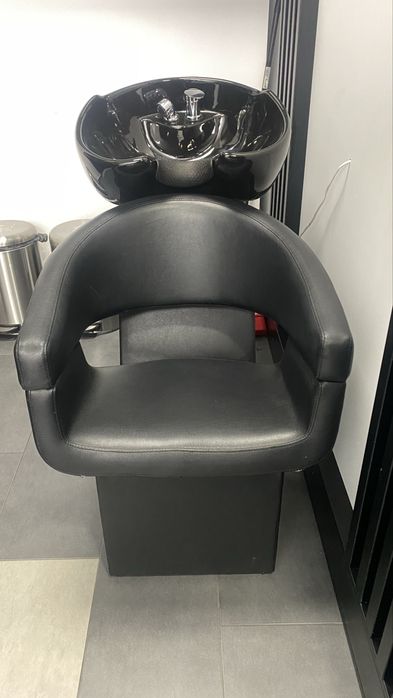 3 Scaune coafor cu o scafa