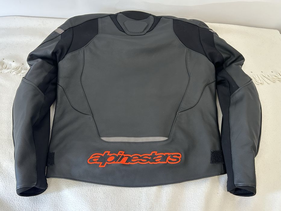 Кожено яке alpinestars