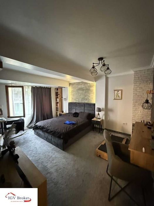 Четиристаен апартамент в жк Белите брези