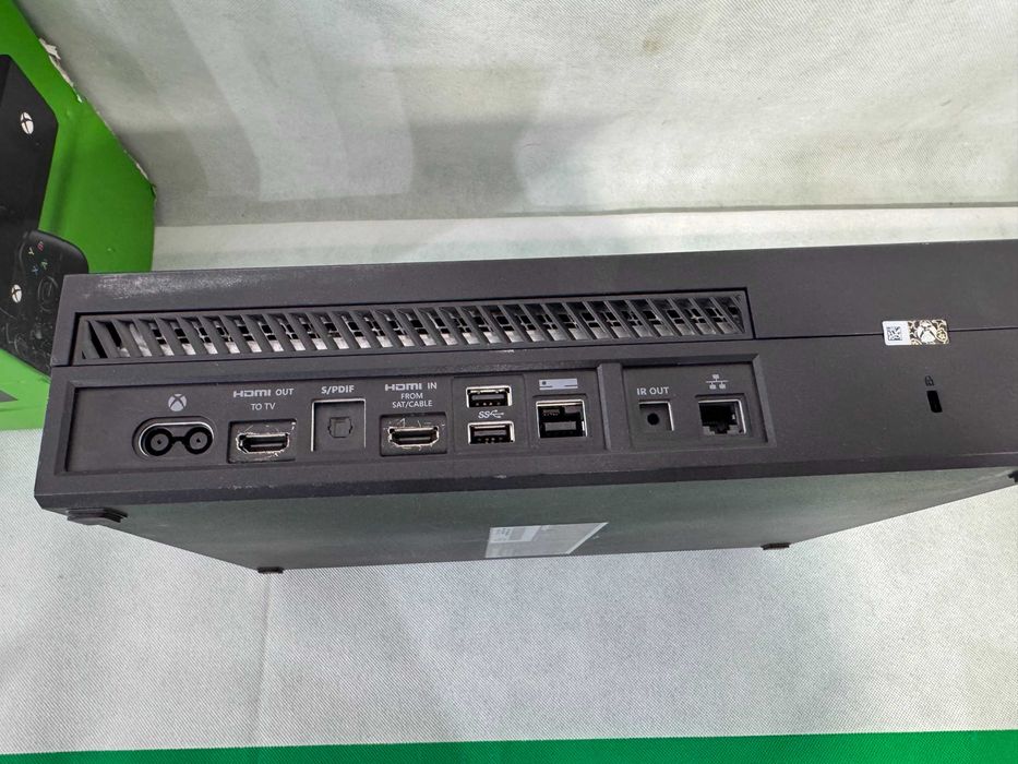 Конзола - Xbox One /365GB/ 2015/ X3