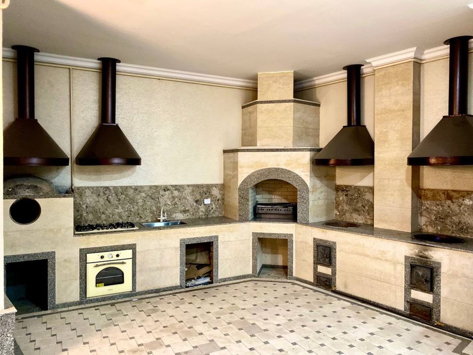 Продается огромный евродом на Домбирабаде