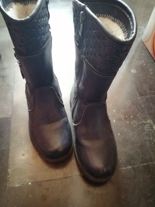 Ботушки, маратонки и чехли