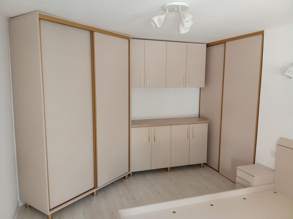 Mobila la comanda montaj mobilier tamplarie