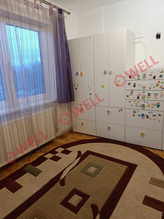 Apartament de închiriat, 3 camere – locație excelentă!