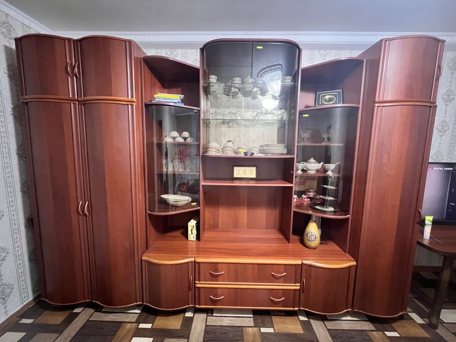 Продам горку (стенку)