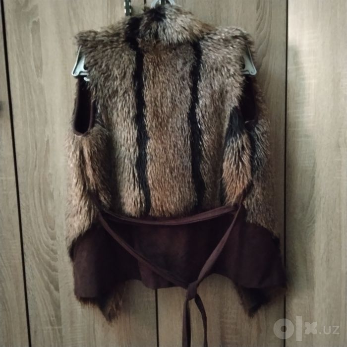 Жилетка. меховая