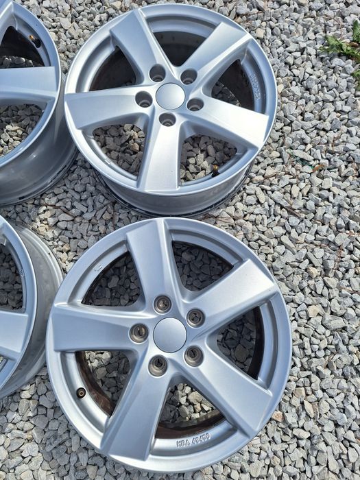 5x112.16 цола. 6.5j ET50. Alutec