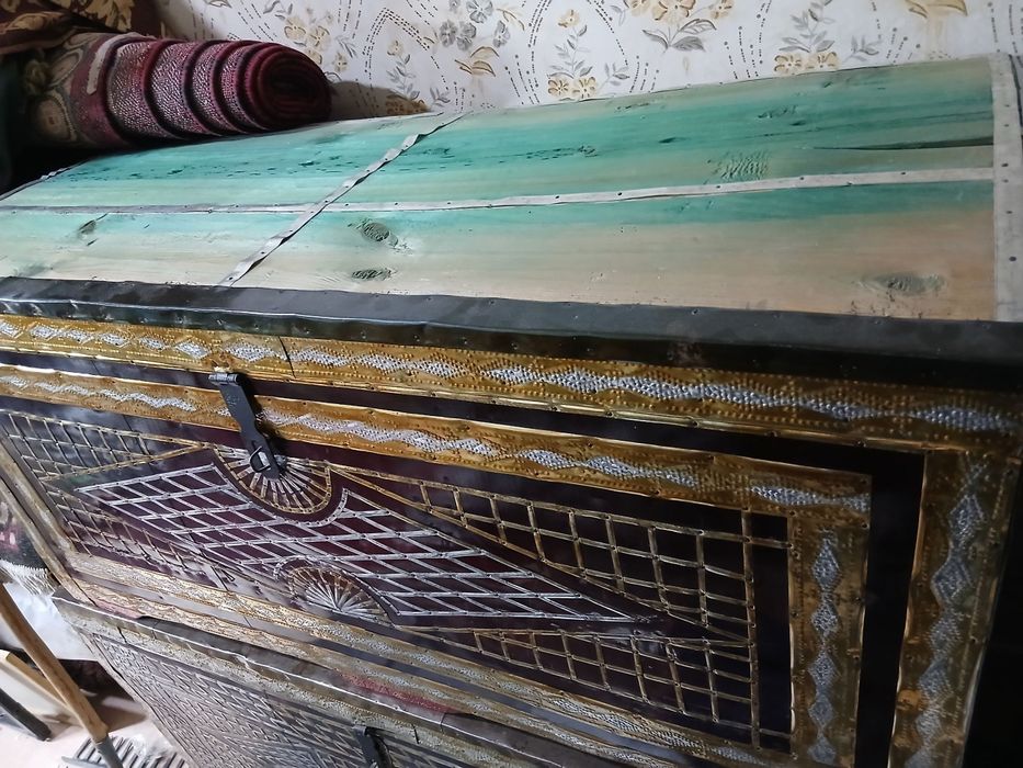 Сундук, sandiq, Сандиқ