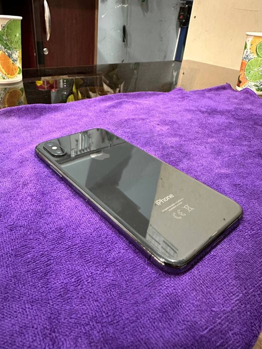 iphone xs srochna sotilad holati norm 64tali kelishtirib beraman