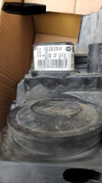 продавам оригинални фарове OPEL Астра Н + Подлакътник AstraJ 2009+2015