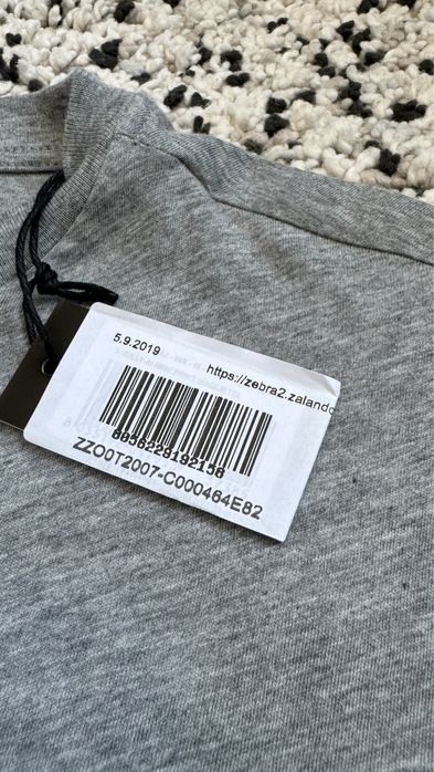 Нова дамска тениска Diesel размер М