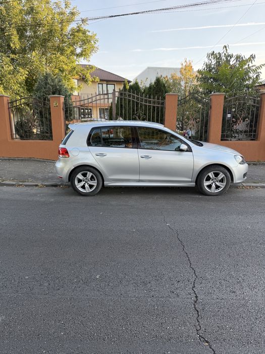 VOLKSWAGEN Golf 2010 — imagine 4