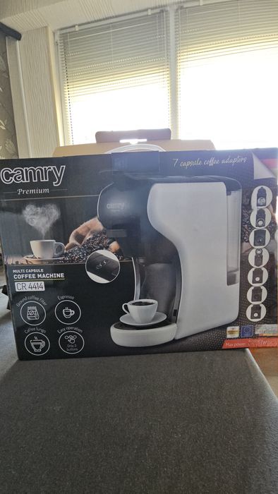 Кафе машина със капсули Camry