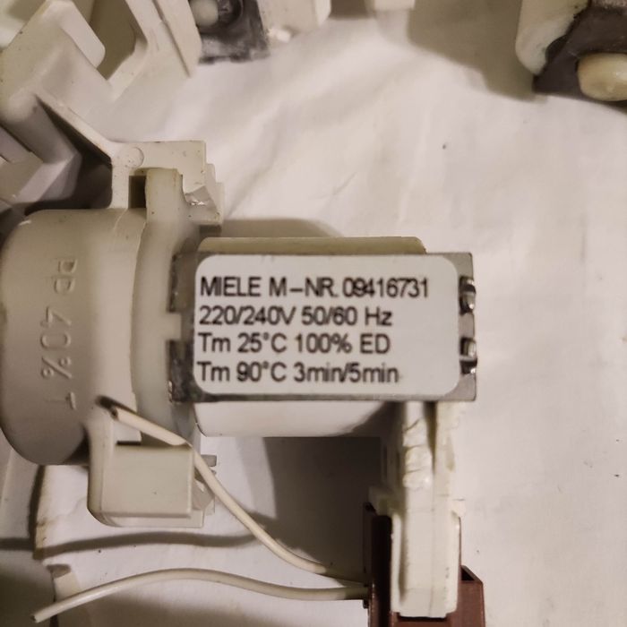 Miele G1532scu,G5880scvi-на частиМиеле-инокс