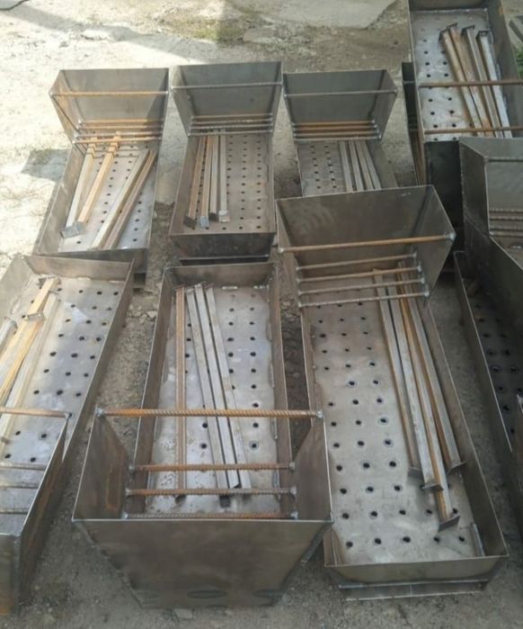 Продается мангал со сьемными ножками