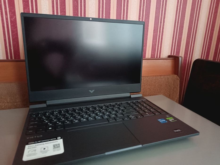 Ноутбук hp vihtus 15
