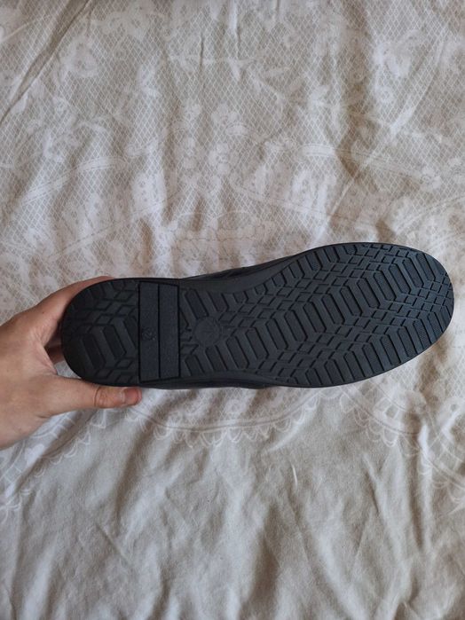 Чисто черни мъжки спортни официални обувки от кожа