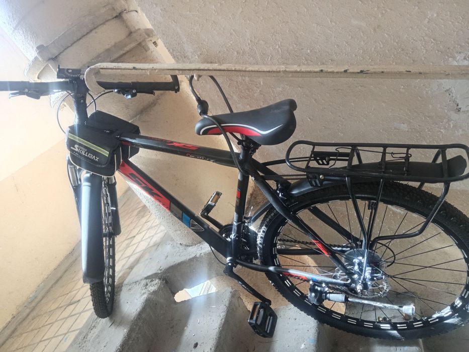 Velosiped 26 razmerli sotiladi