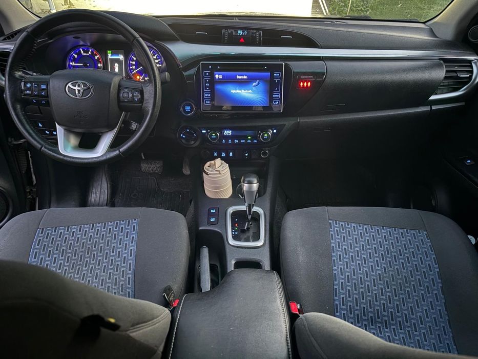 Toyota Hilux 2016