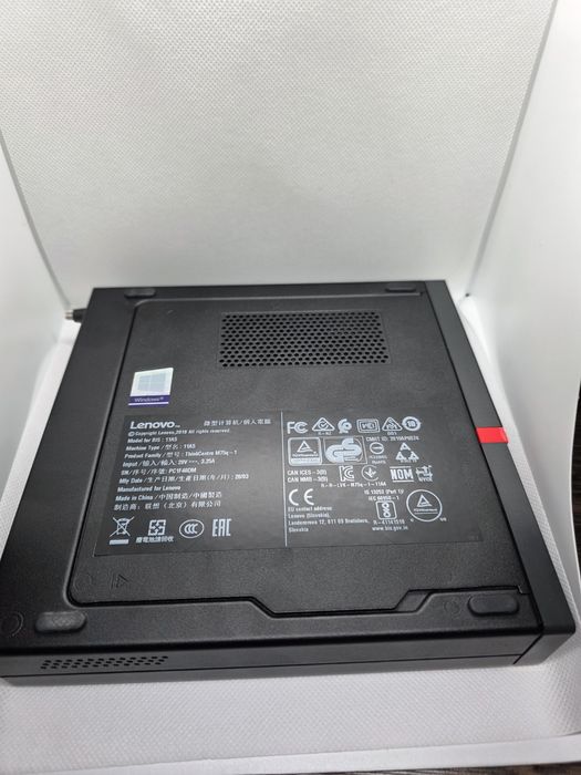 Lenovo ThinkCentre m75q gen 1– Ryzen 3 PRO 3200GE, 8GB RAM, SSD 256GB,