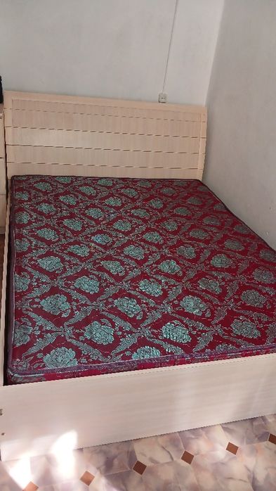 Продаётся кровать