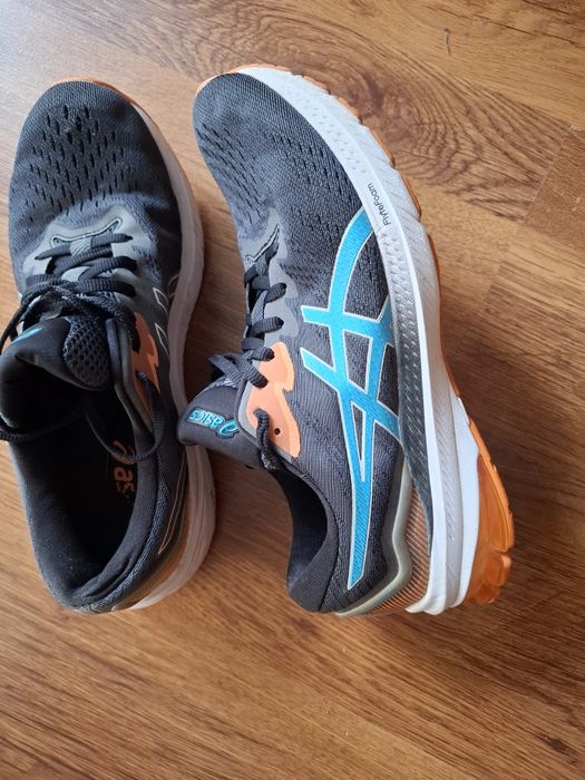 Asics gel GT 1000 11 маратонки 43 номер.