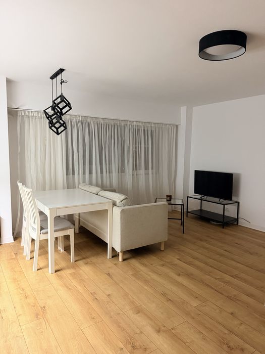 Garsoniera42 mp –PRIMA INCHIRIERE-  Universitatile Titu Maiorescu & Nicolae Titulescu