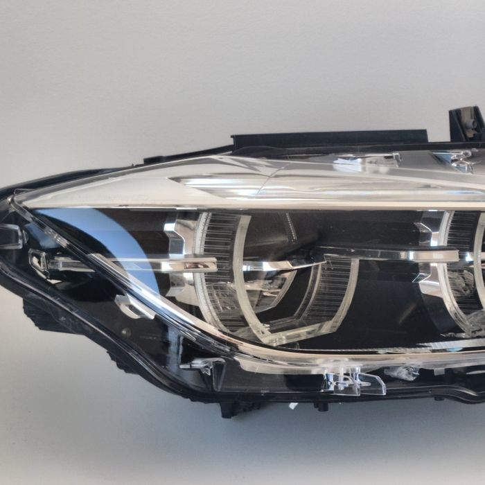 Десен фар BMW F30 F31 LCI ADAPTIVE LED FEIS 7471312