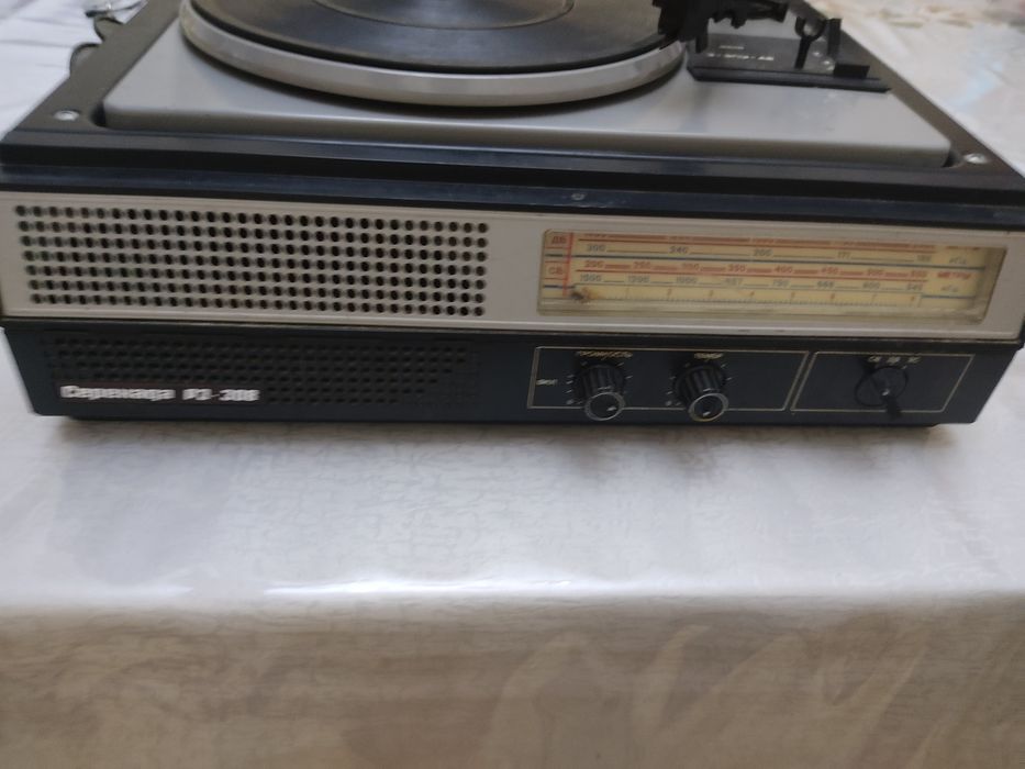 Проигрыватель Серенада (виниловый)