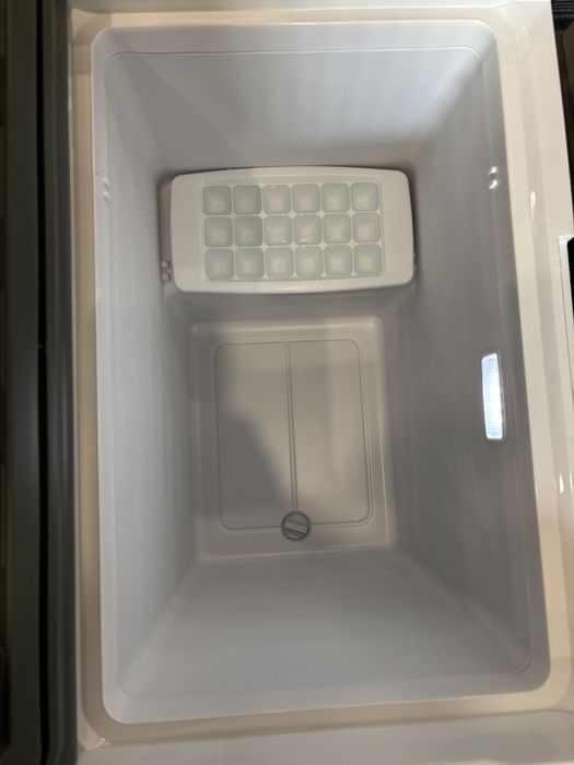 Alpicool 35L хладилник\фризер  -  12V 24V 220V