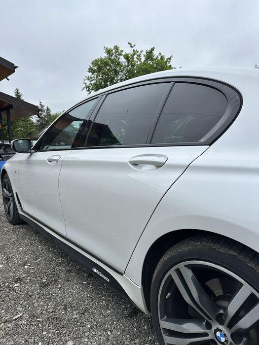 Usi stanga / Portiere stanga BMW Seria 7 G11, G12 Alb A96