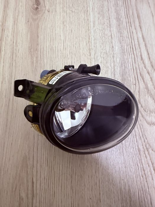 Proiector ceata original Mercedes E-Sprinter