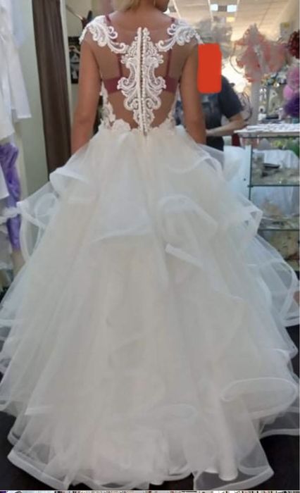 Vand rochie mireasa