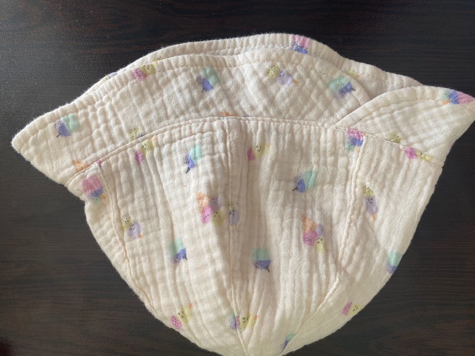 Летни шапки за момиче