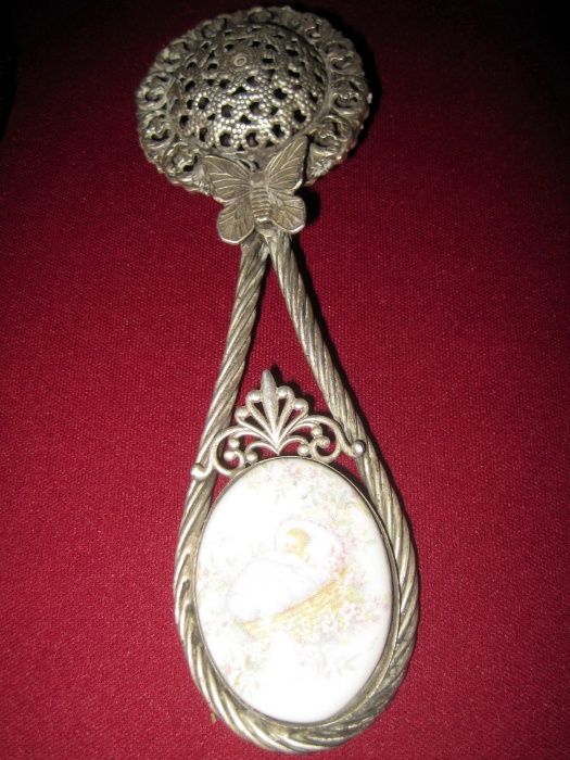 Сребърна дрънкалка за бебе