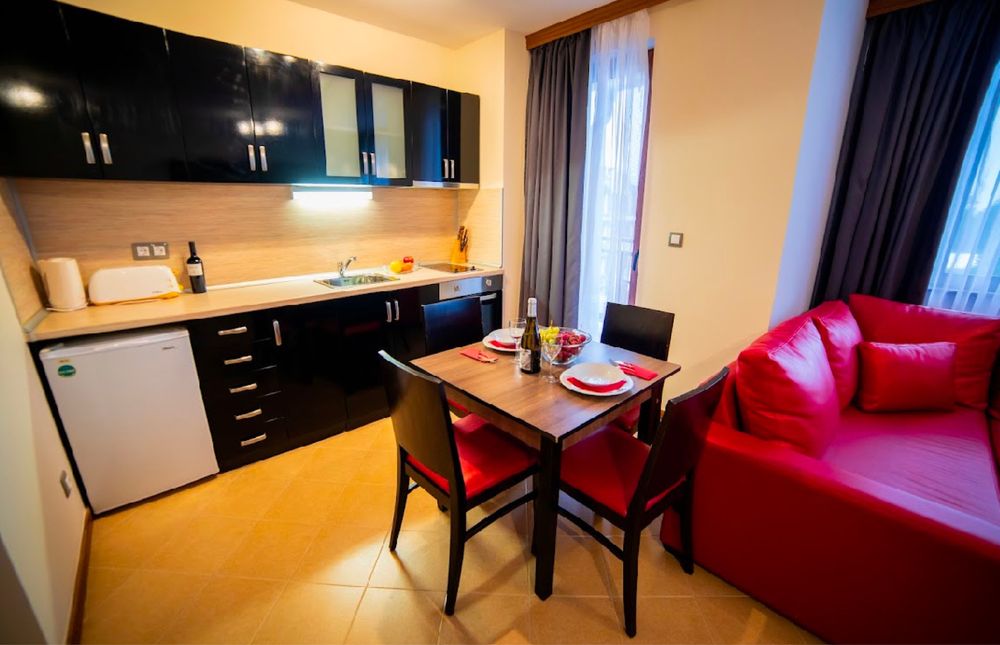 Дава се под наем Едностаен апартамент в Разлог - 50 кв.м за 6295.95 € - Снимка #3