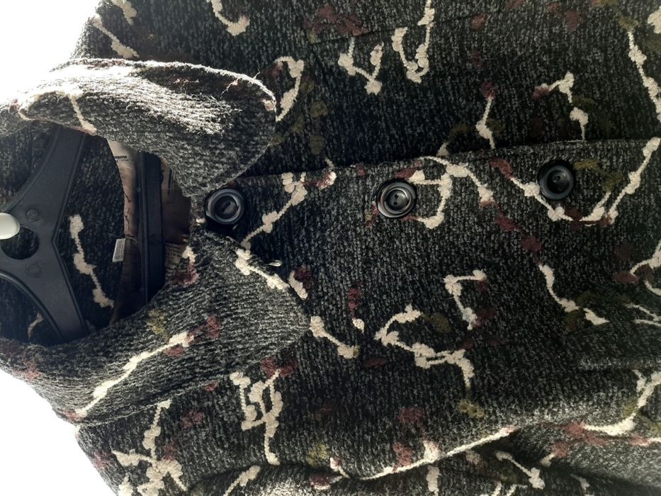 Пальто осеннее .