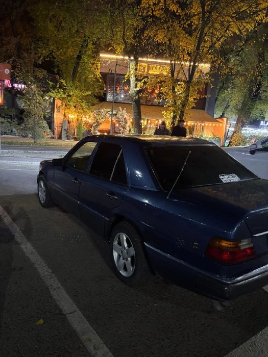 Mersedes Benz W124