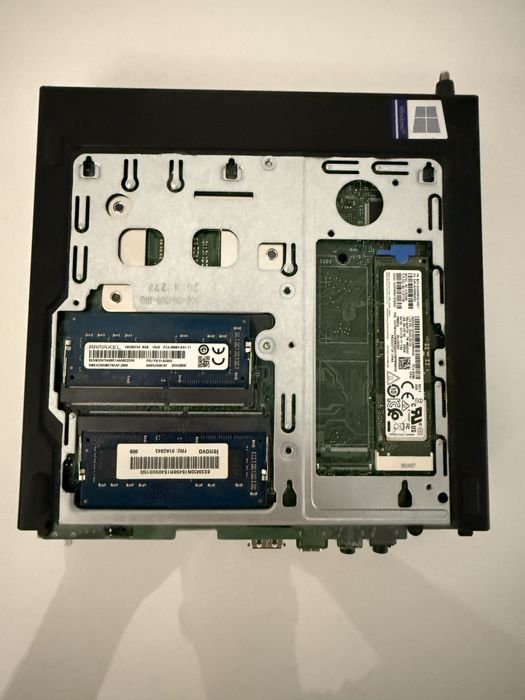 Lenovo ThinkCenter M720q I3 gen 9