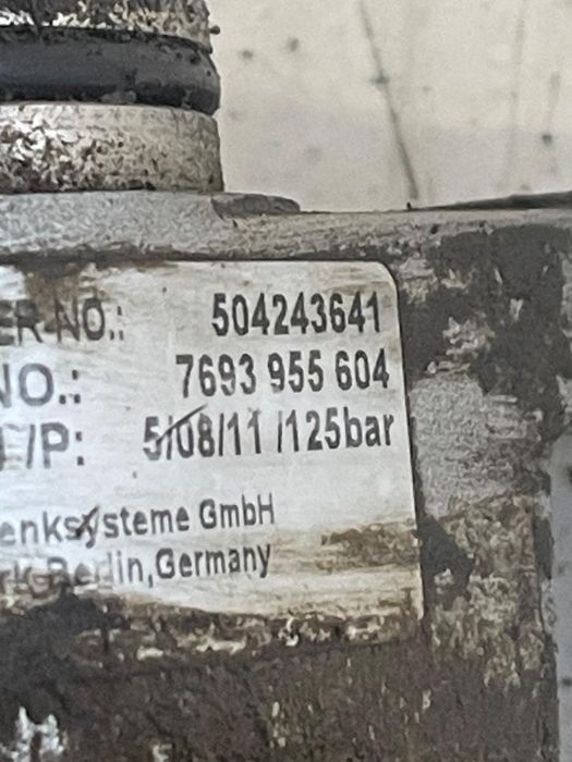 Pompa Servo Iveco Daily 2011 3.0D Euro 5 7693955604 / 504243641