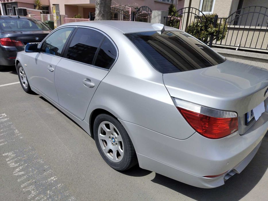 BMW 525i бензин 2004г.